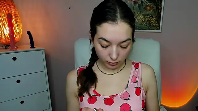 Snapshot of Meagn_Extasy chatting on 11.14.25 Meagn Extasy online show from 11.14.25