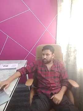 Snapshot of zakly69 chatting on 11.18.25 zakly69 online show from 11.18.25