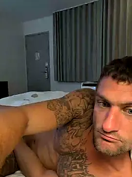 Snapshot of klownman1 chatting on 01.13.25 klownman1 online show from 01.13.25