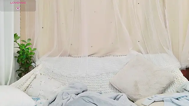 Conatsu online show from 02.10.26