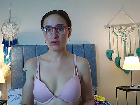 IberianMoonMK online show from 02.10.26