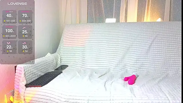 Tasha Miu online show from 01.11.25