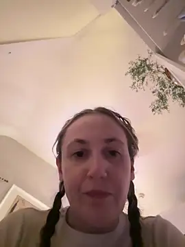 Littlelolo60 online show from 04.10.26