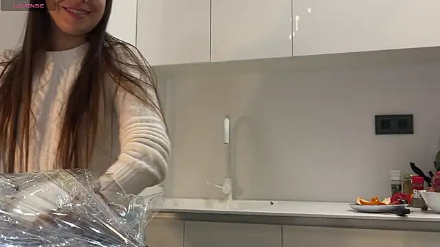 Mika Miller online show from 12.21.24