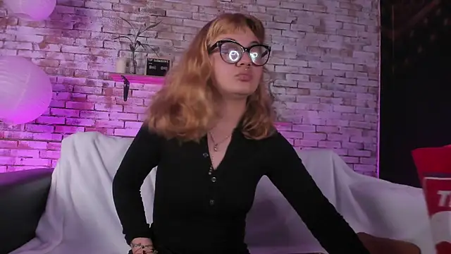 Sweet Namii online show from 01.17.25