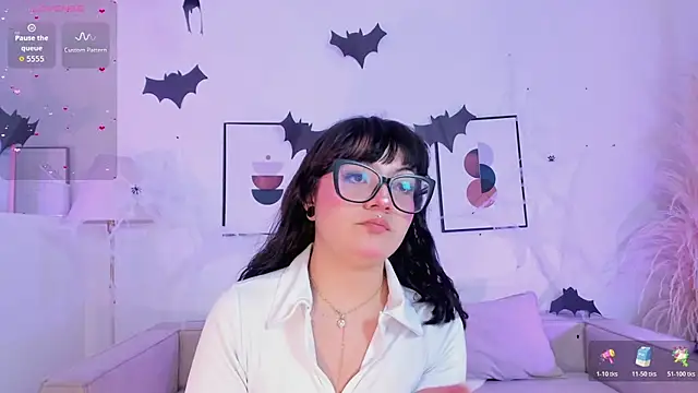 Sweet Namii online show from 10.29.25