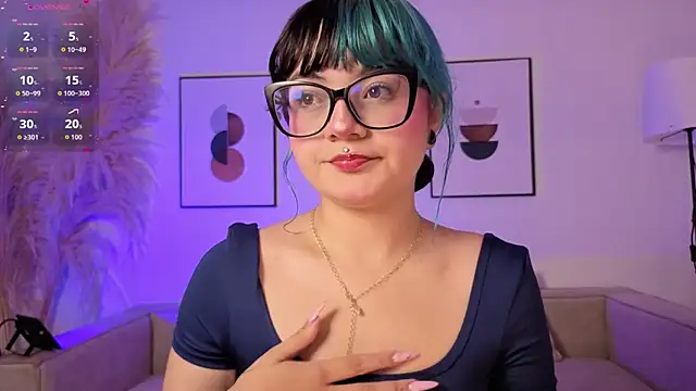 Snapshot of Sweet_Namii chatting on 01.14.26 Sweet Namii online show from 01.14.26