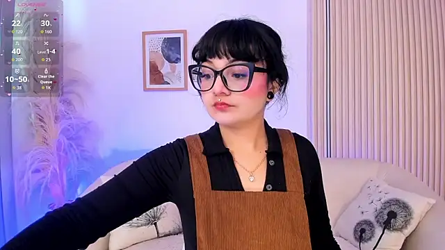 Snapshot of Sweet_Namii chatting on 02.05.26 Sweet Namii online show from 02.05.26