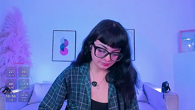 Snapshot of Sweet_Namii chatting on 02.27.26 Sweet Namii online show from 02.27.26