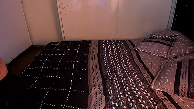 Snapshot of valerie_luxe_ chatting on 01.11.26 valerie luxe online show from 01.11.26