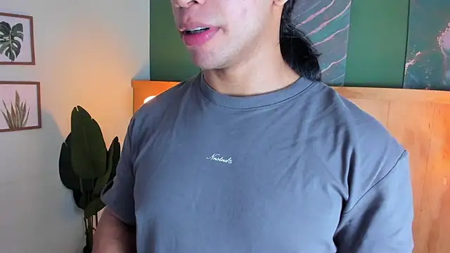 Snapshot of jacob-coper chatting on 10.21.25 jacob-coper online show from 10.21.25