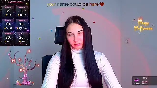 Jennifer Blum online show from 10.18.25