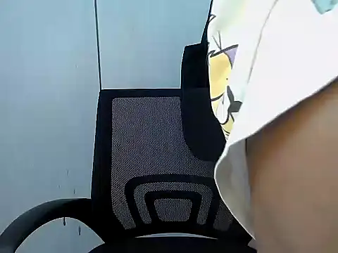 Destiny Desire online show from 10.27.25