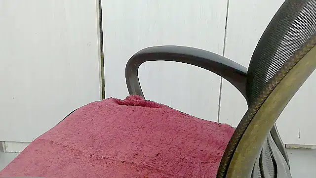 Destiny Desire online show from 02.17.26