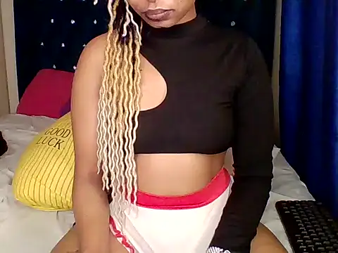 Snapshot of Licia_harvin chatting on 02.24.25 Licia harvin online show from 02.24.25