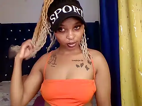 Snapshot of Licia_harvin chatting on 03.03.25 Licia harvin online show from 03.03.25