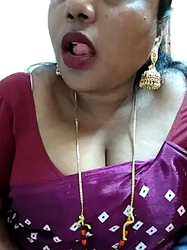 Snapshot of Swapna_143 chatting on 12.25.24 Swapna 143 online show from 12.25.24