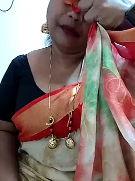 Snapshot of Swapna_143 chatting on 12.31.24 Swapna 143 online show from 12.31.24