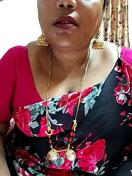 Snapshot of Swapna_143 chatting on 02.02.25 Swapna 143 online show from 02.02.25