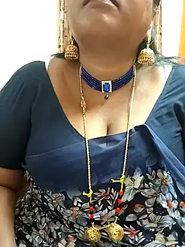 Snapshot of Swapna_143 chatting on 02.04.25 Swapna 143 online show from 02.04.25