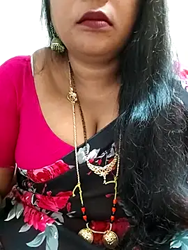 Snapshot of Swapna_143 chatting on 03.12.25 Swapna 143 online show from 03.12.25