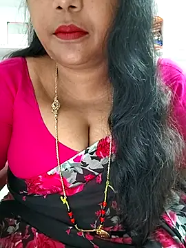 Snapshot of Swapna_143 chatting on 10.20.25 Swapna 143 online show from 10.20.25