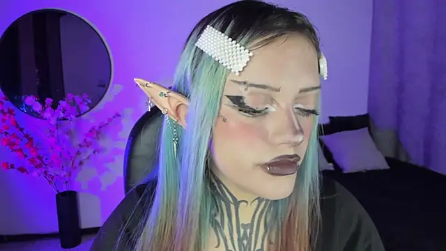 LilithMadness online show from 09.30.25