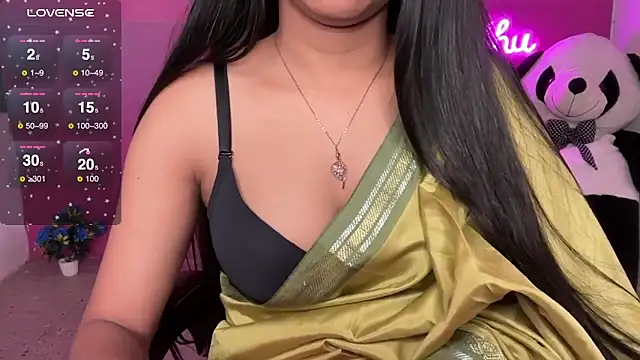 Snapshot of ridhima_ranii chatting on 12.26.24 ridhima ranii online show from 12.26.24