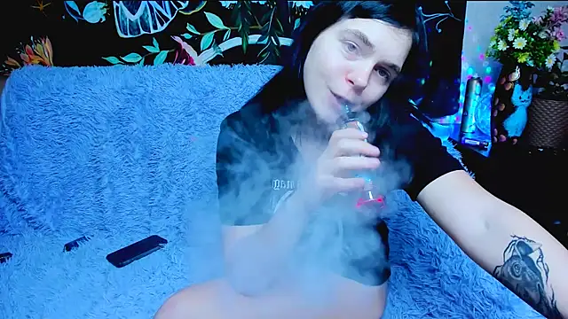 PussySaurus  online show from 03.06.25
