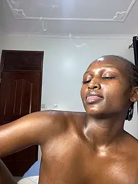 Curvixx online show from 04.02.26