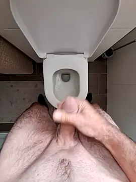 Snapshot of oldermanforwomen chatting on 09.23.25 oldermanforwomen online show from 09.23.25