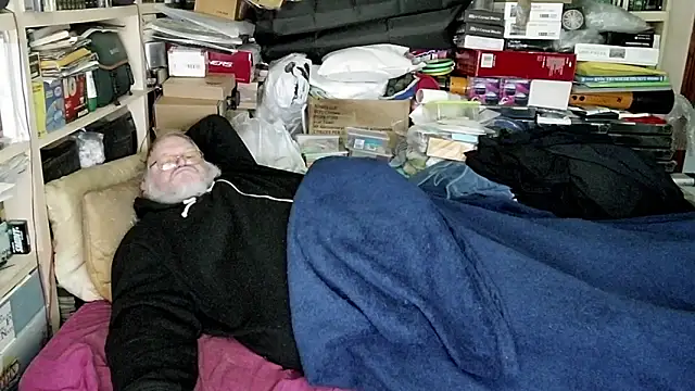 hadeszeuss2 online show from 12.30.24