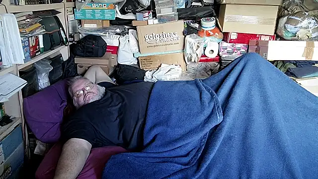 hadeszeuss2 online show from 12.20.25