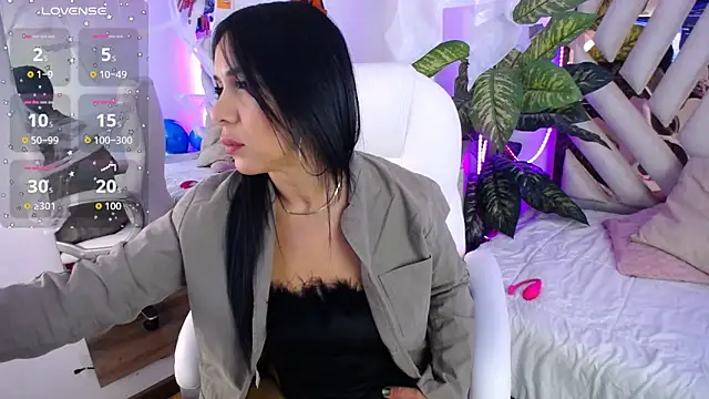 Camille jhonson online show from 10.15.25