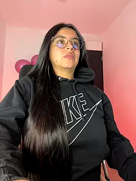 Devilsweet17 online show from 11.14.25