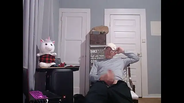 straightinyou online show from 01.10.25