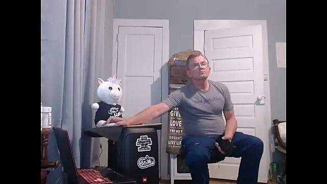 straightinyou online show from 02.11.25