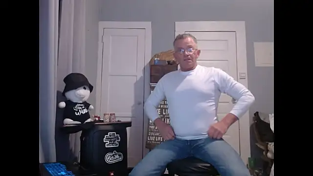 straightinyou online show from 02.13.25