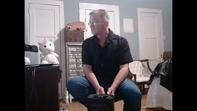 straightinyou online show from 02.20.25