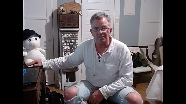 straightinyou online show from 02.25.25