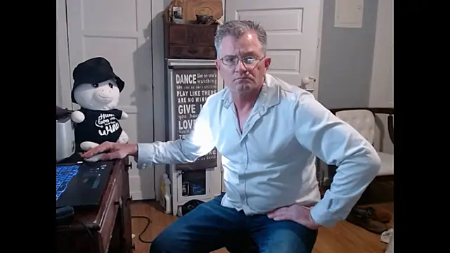 straightinyou online show from 02.28.25