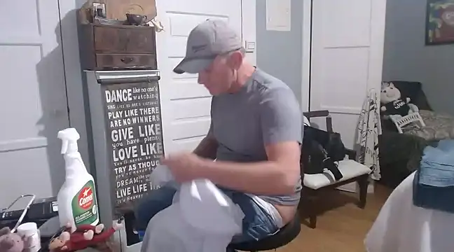 straightinyou online show from 03.12.25