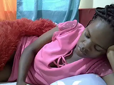 Creamy dolly online show from 03.11.25