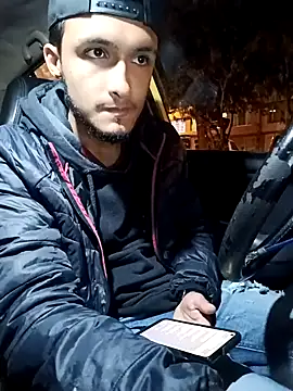 Snapshot of mosmar_20 chatting on 12.15.24 mosmar 20 online show from 12.15.24