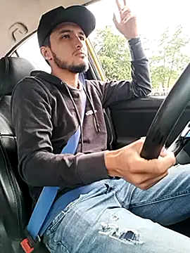 Snapshot of mosmar_20 chatting on 12.15.24 mosmar 20 online show from 12.15.24