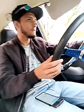 Snapshot of mosmar_20 chatting on 12.23.24 mosmar 20 online show from 12.23.24