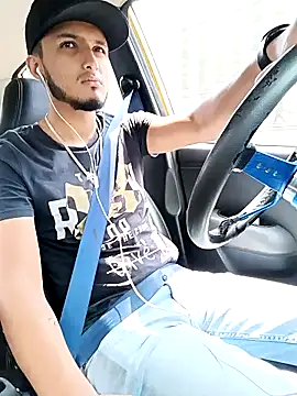 Snapshot of mosmar_20 chatting on 01.17.25 mosmar 20 online show from 01.17.25