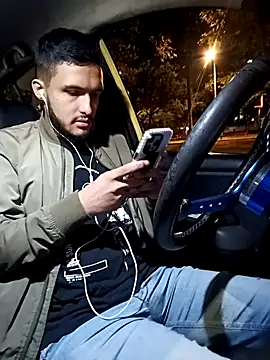 Snapshot of mosmar_20 chatting on 09.13.25 mosmar 20 online show from 09.13.25