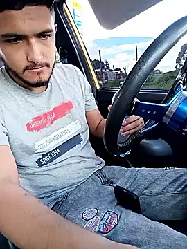 Snapshot of mosmar_20 chatting on 11.30.25 mosmar 20 online show from 11.30.25