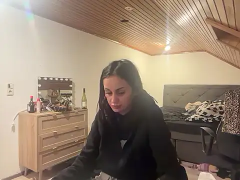 JeSuisUnTapin online show from 12.02.25